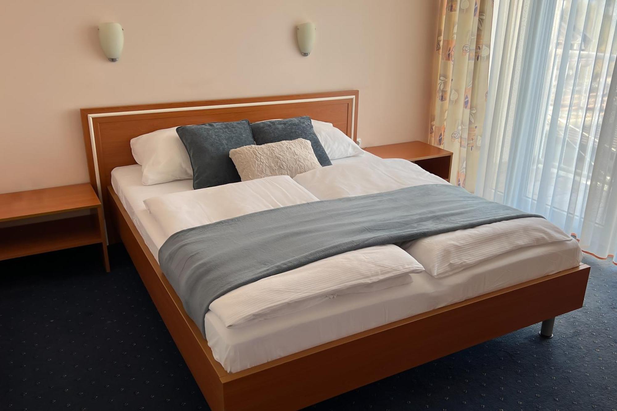 Hotel Imperium Alsómarác Kültér fotó